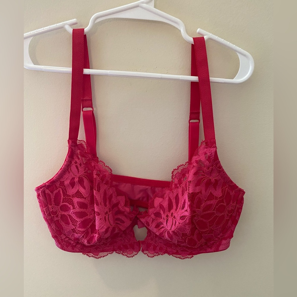 NWT Free People Fuchsia Bra 32D
